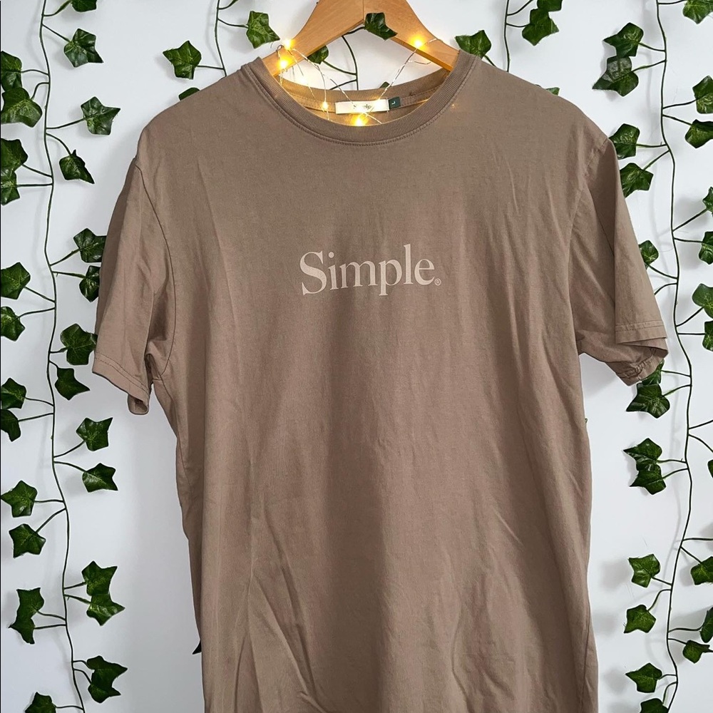 simple brown t-shirt !